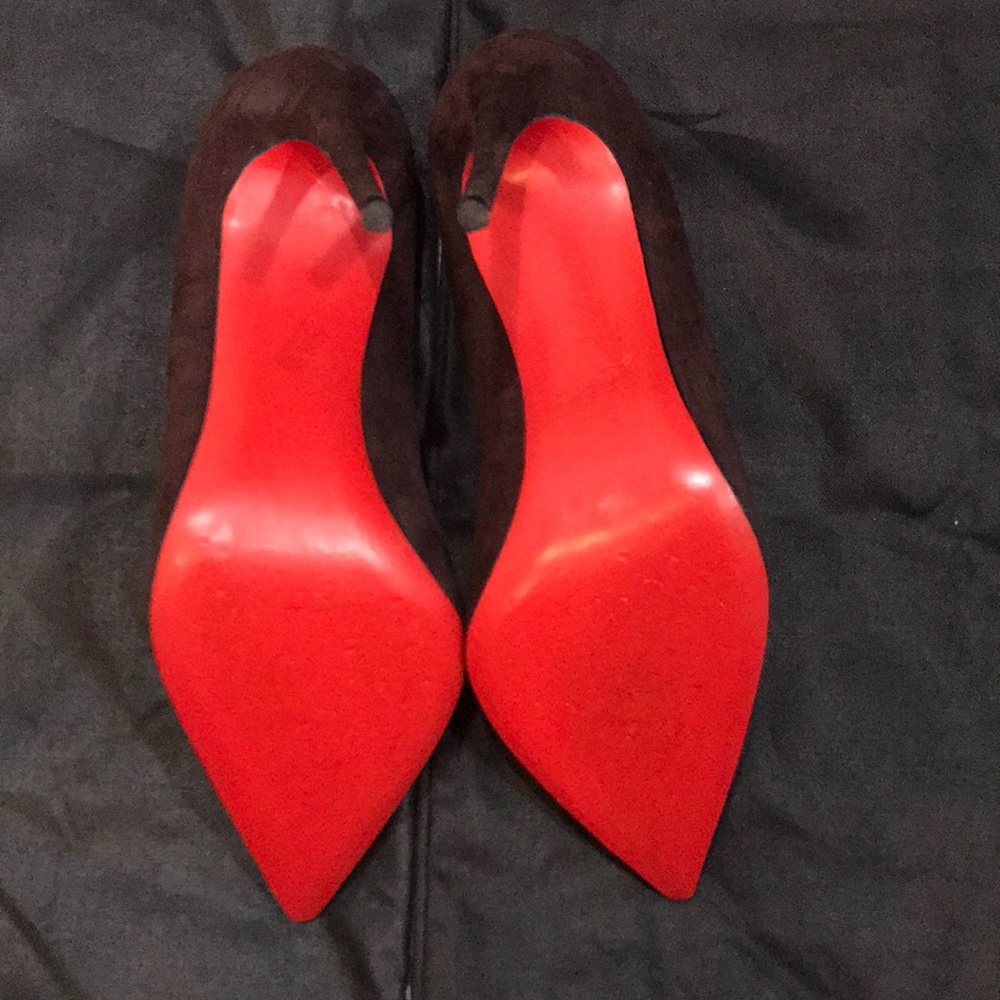 ❌SOLD❌ Christian Louboutin - Picture 5 of 8